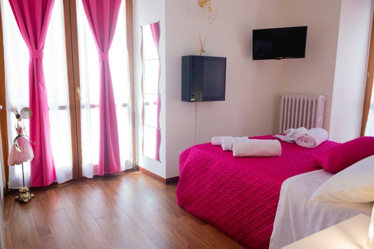 فندق Bed Boutique Napoli Colors المظهر الخارجي الصورة
